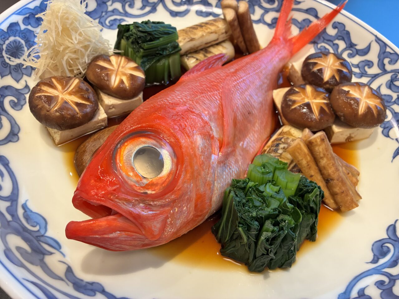 当館自慢の《金目鯛の煮付け》を別注料理にて承ります。の外観